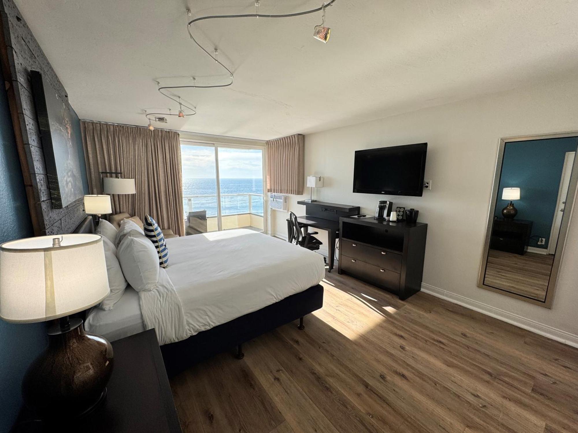 לגונה ביץ' Pacific Edge Hotel מראה חיצוני תמונה